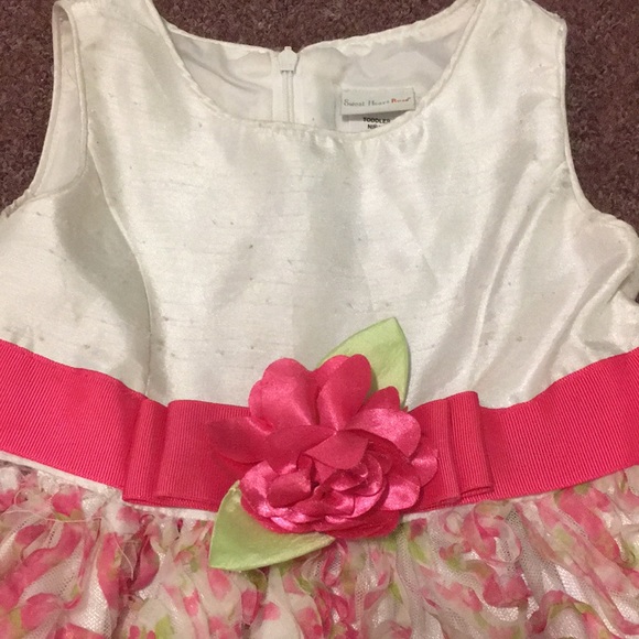 Toddler dress - Picture 3 of 3